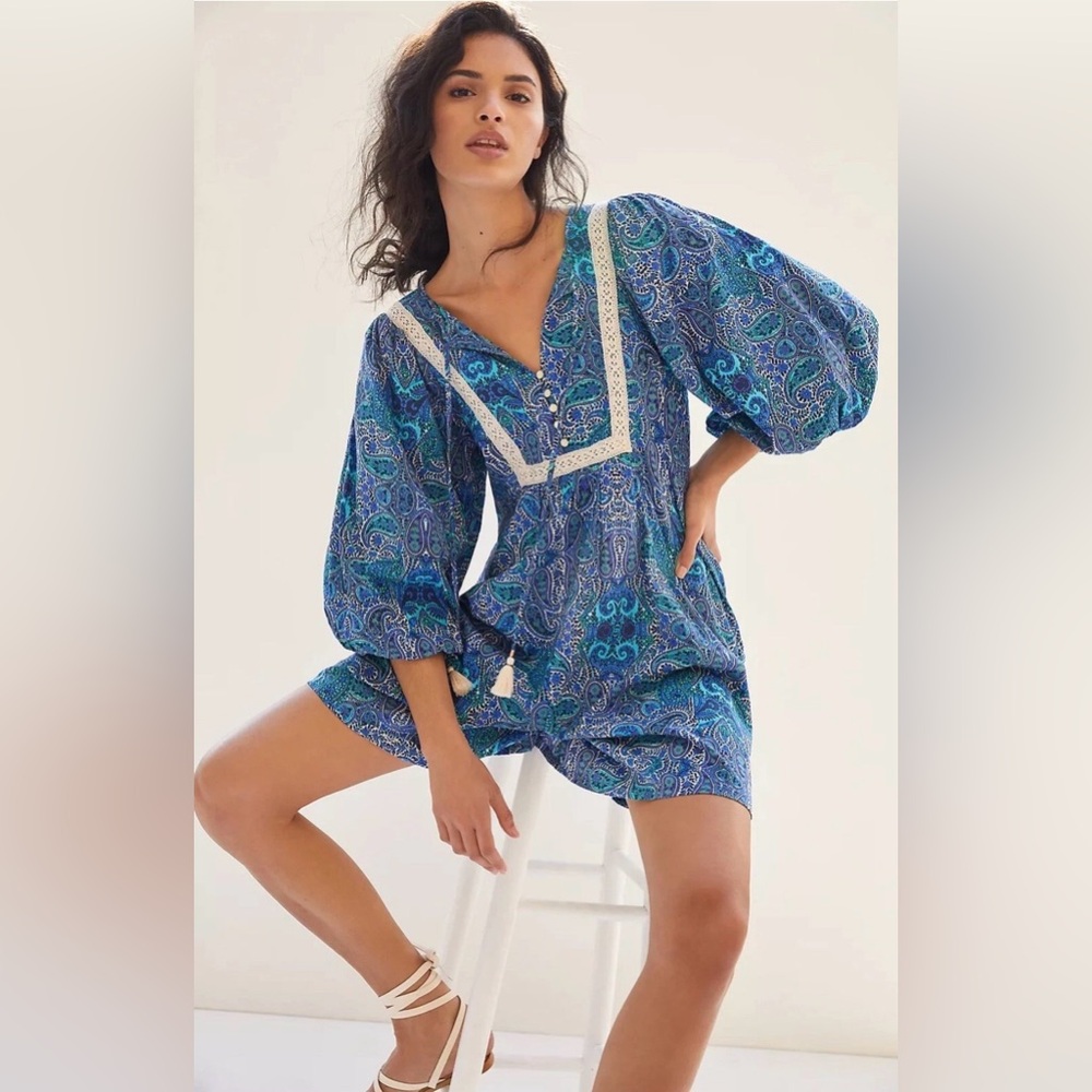 Anthropologie Lissa Romper blue and green paisley print with lace trim. Small.